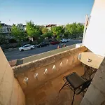 Azalea Terrace Cave Hotel *