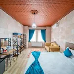 Hotel Azalea Terrace Cave *