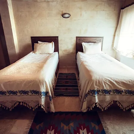 Hotel Azalea Terrace Cave *