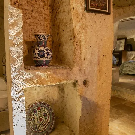 Azalea Terrace Cave 호텔 *