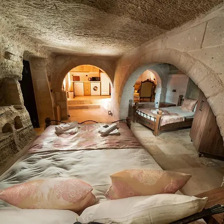 Azalea Terrace Cave Hotel