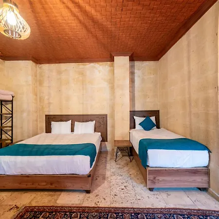 Otel Azalea Terrace Cave