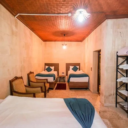 Otel Azalea Terrace Cave *