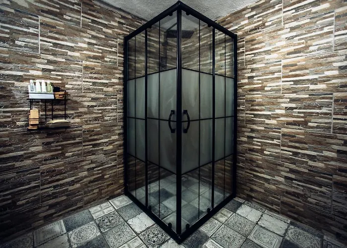 Azalea Terrace Cave *