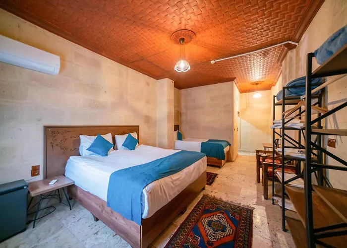 Hotel Azalea Terrace Cave *