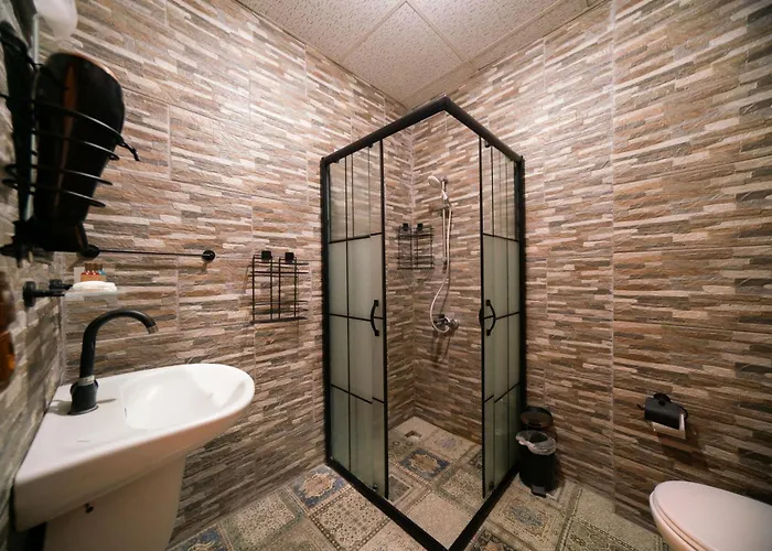 Azalea Terrace Cave *