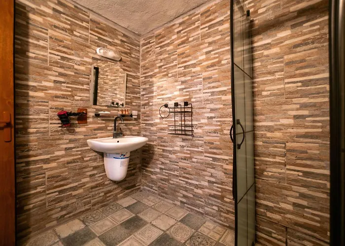 Azalea Terrace Cave 格雷梅